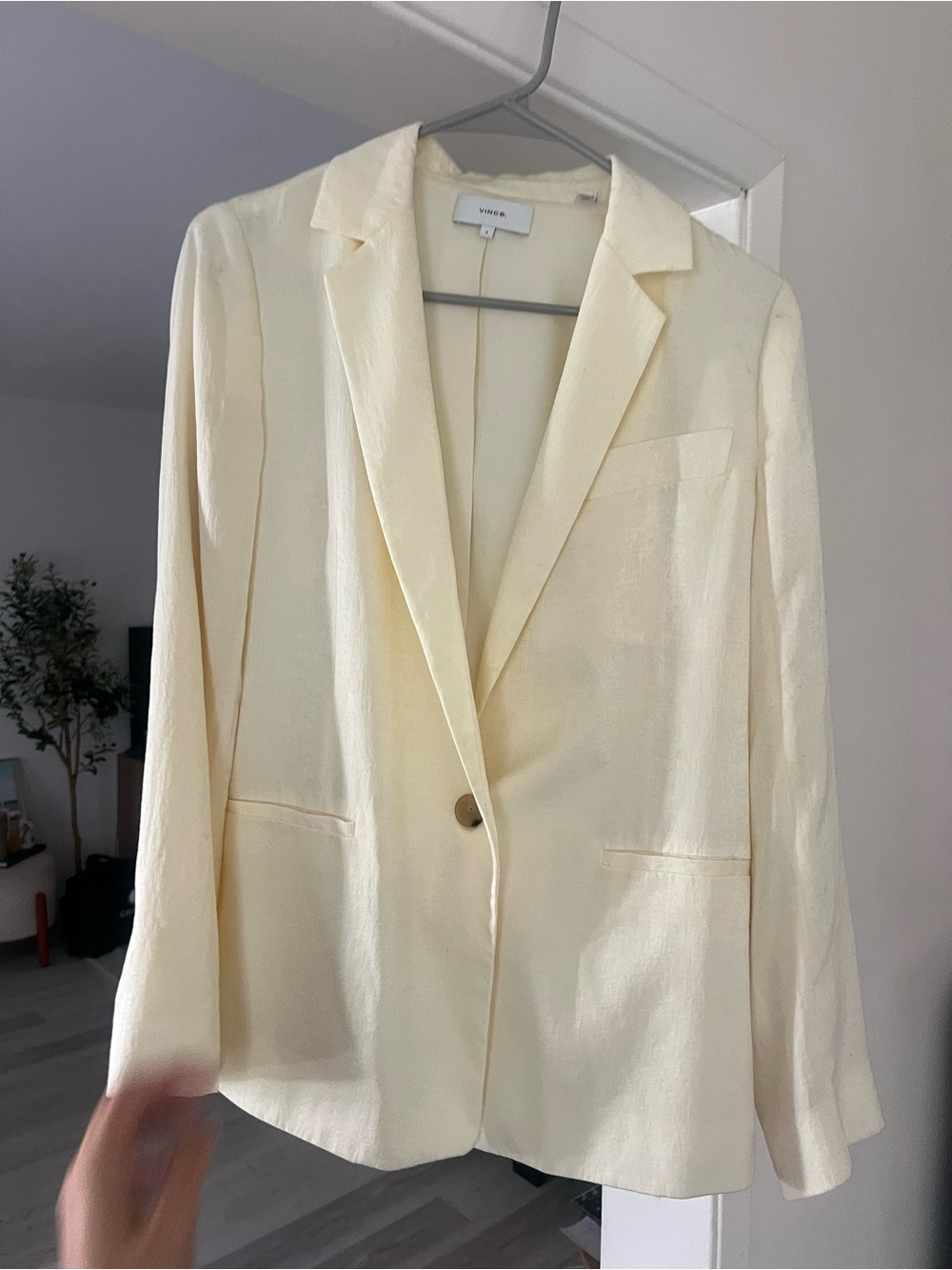 Vince Pale Cream Single-Button Blazer